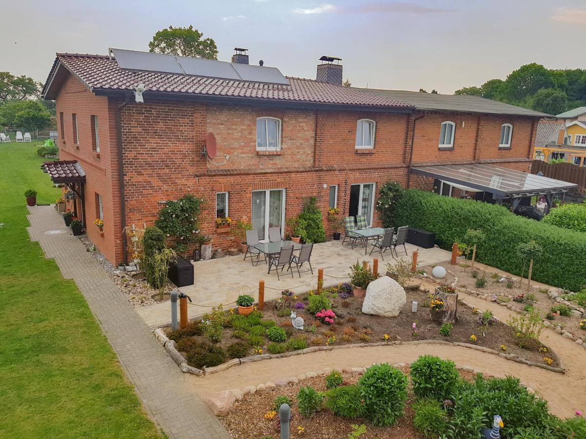 Ferienwohnung Feldstein Hohenkirchen  Exterior foto