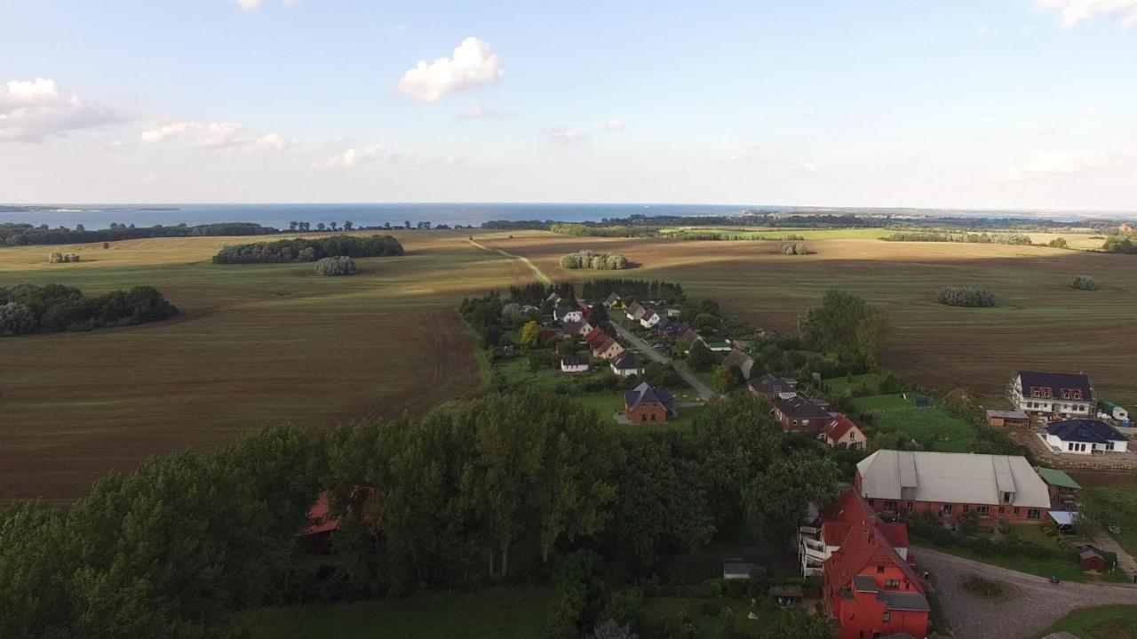 Ferienwohnung Feldstein Hohenkirchen  Exterior foto